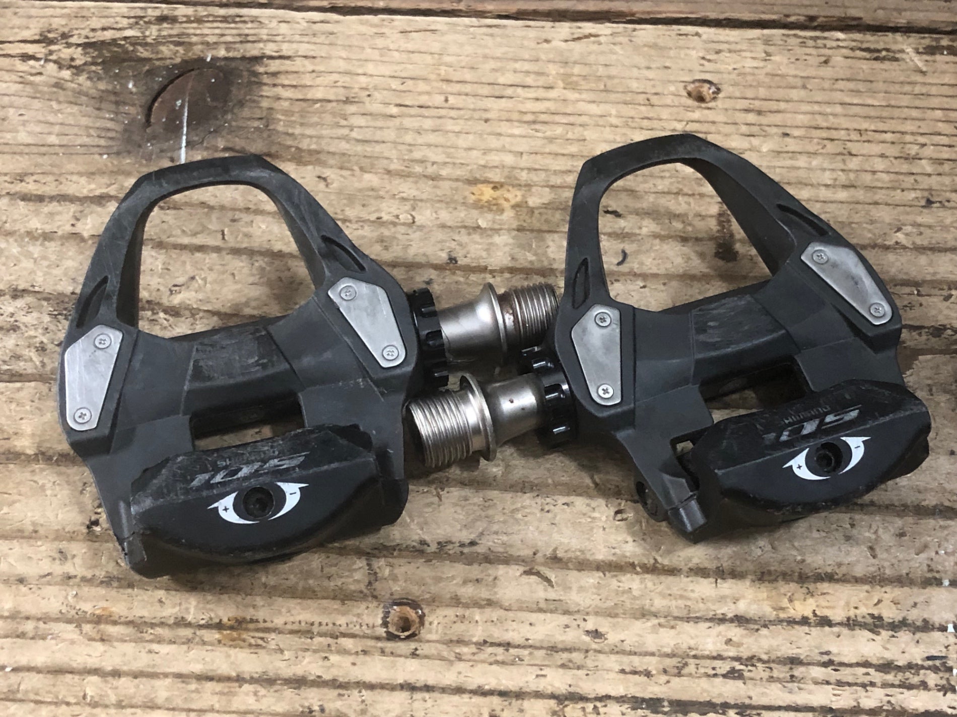 JT951 シマノ SHIMANO 105 PD-R7000 ビンディングペダル SPD-SL ※錆