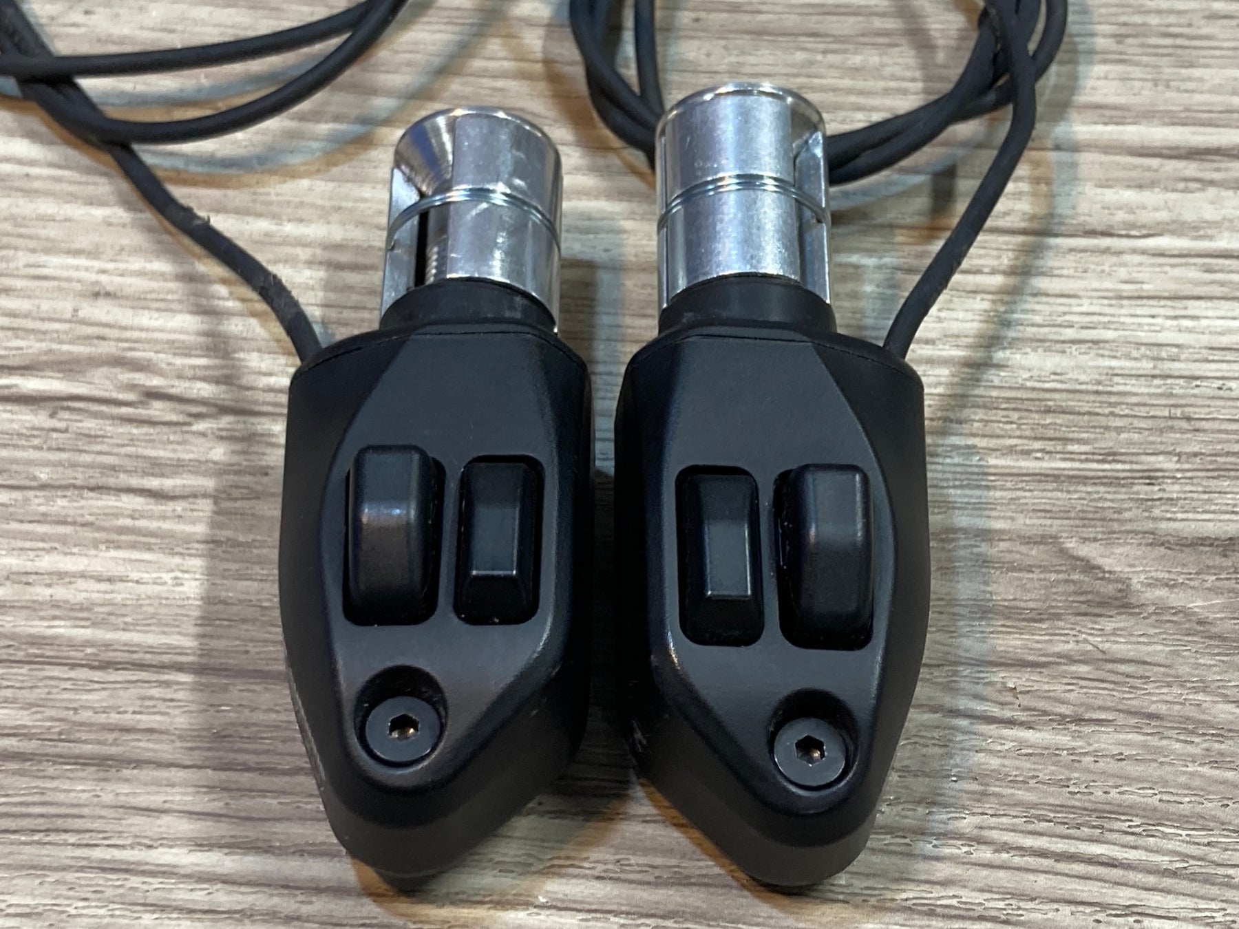 JU844 シマノ SHIMANO SW-R671 TT/トライアスロン DHバー シフト