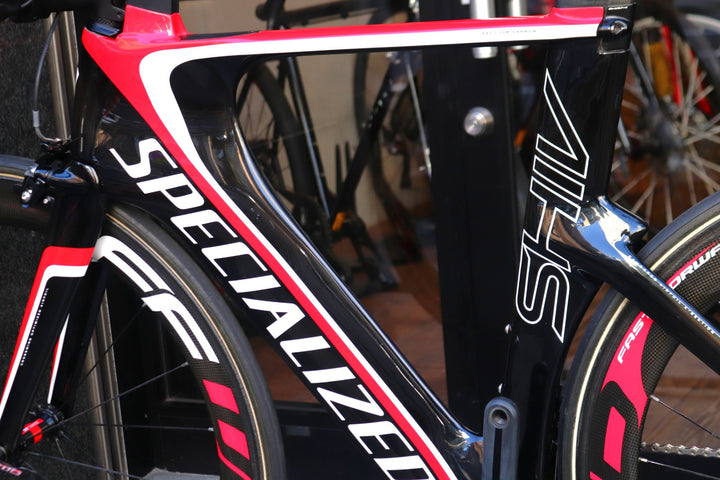 スペシャライズド SPECIALIZED シヴ SHIV EXPERT 2015モデル Mサイズ シマノ 105 5800 MIX 11S カーボン トライアスロンバイク FFWD F6R 【東京南麻布店】