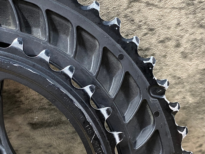KQ205 シマノ SHIMANO 105 FC-R7000 クランクセット 52/36T 160mm