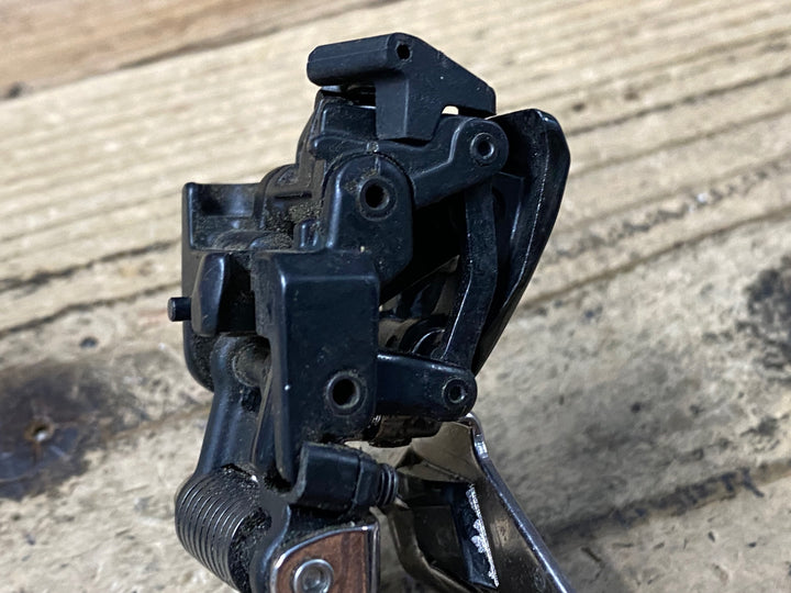 KH284 シマノ SHIMANO デュラエース DURA-ACE FD-R9100 フロントディレイラー  直付け ※ボルト、ワッシャー欠品