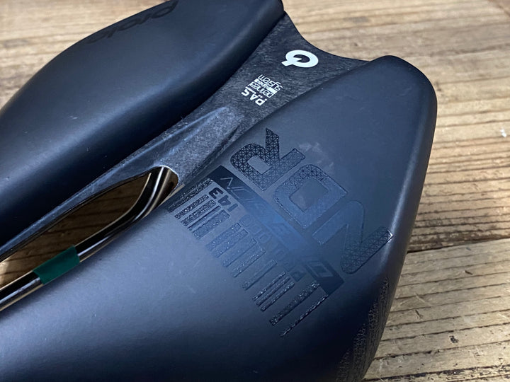 KJ450 プロロゴ prologo DIMENSION NDR サドル 黒 143mm Tiroxレール