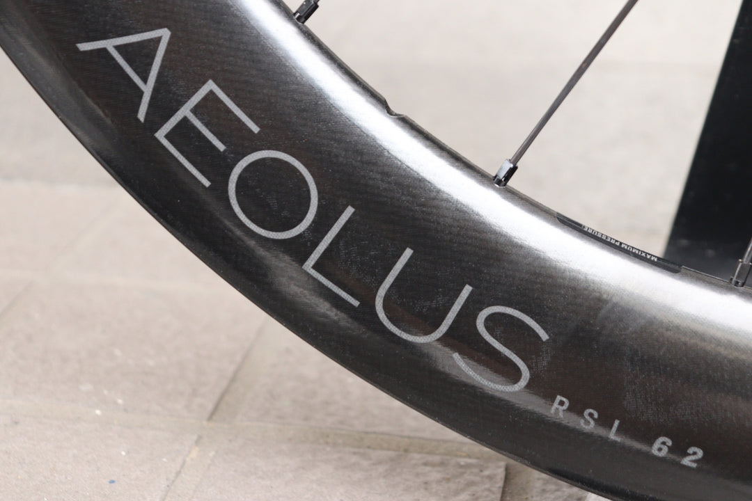 ボントレガー BONTRAGER アイオロス ディスク AEOLUS RSL DISC 62 カーボン チューブレスレディ フロント ホイール 【横浜店】