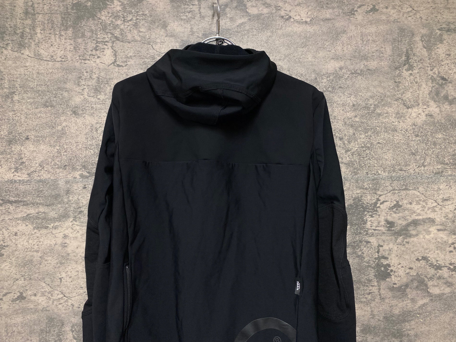 アソスASSOS TRAIL WINTER ジャケット 黒