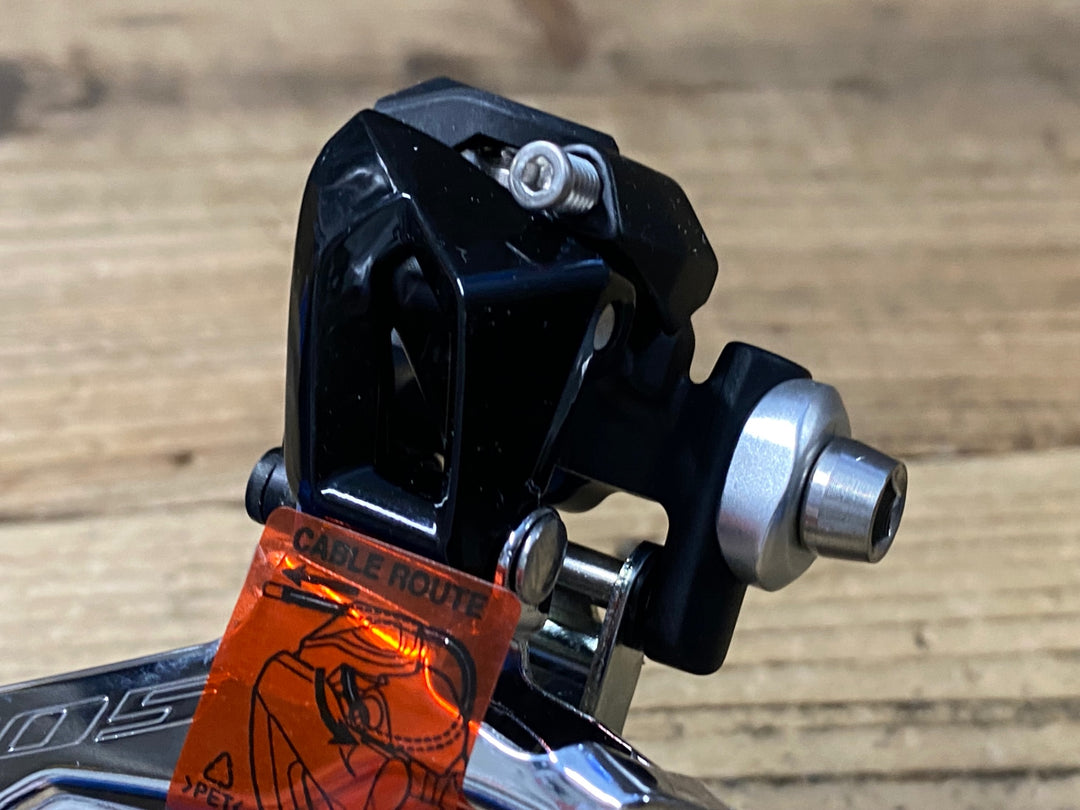 KF754 シマノ SHIMANO 105 FD-R7000 フロントディレイラー 直付 2s