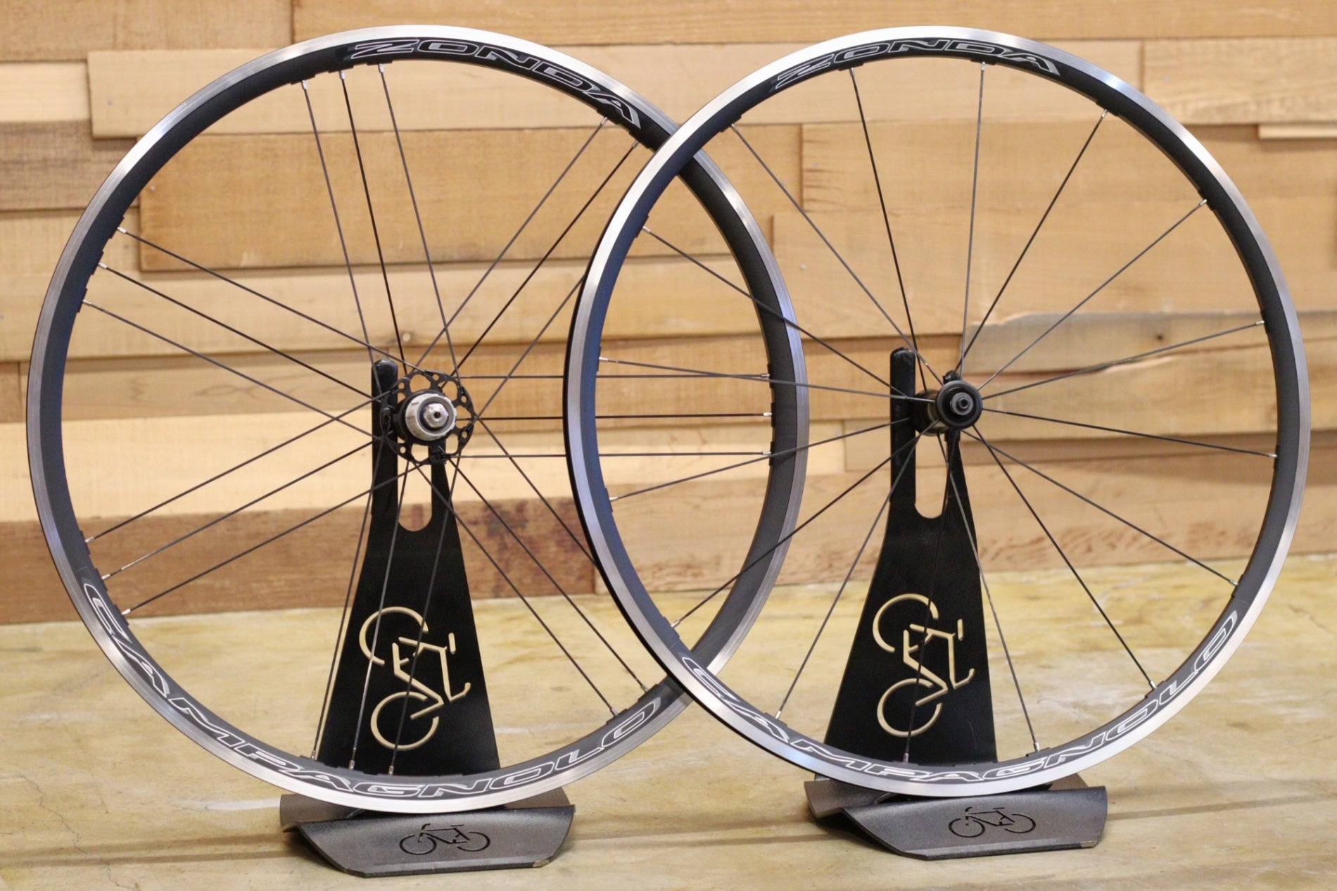 Campagnolo ZONDA クリンチャー ホイール　c17 送料無料 カンパニョーロ CAMPAGNOLO ゾンダ ZONDA C17 アルミ クリンチャー