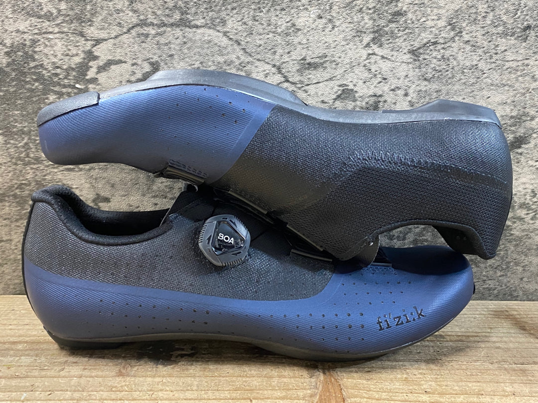 JZ698 フィジーク fizik TEMPO OVERCURVE R4 SHOES ビンディングシューズ 3穴 BOA 黒 EU42