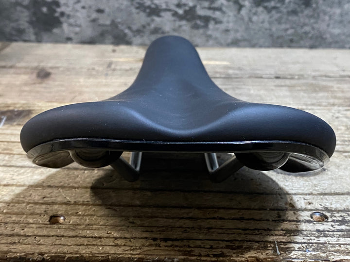 KC320 ファブリック fabric SCOOP ELITE RADIUS サドル 黒 140mm