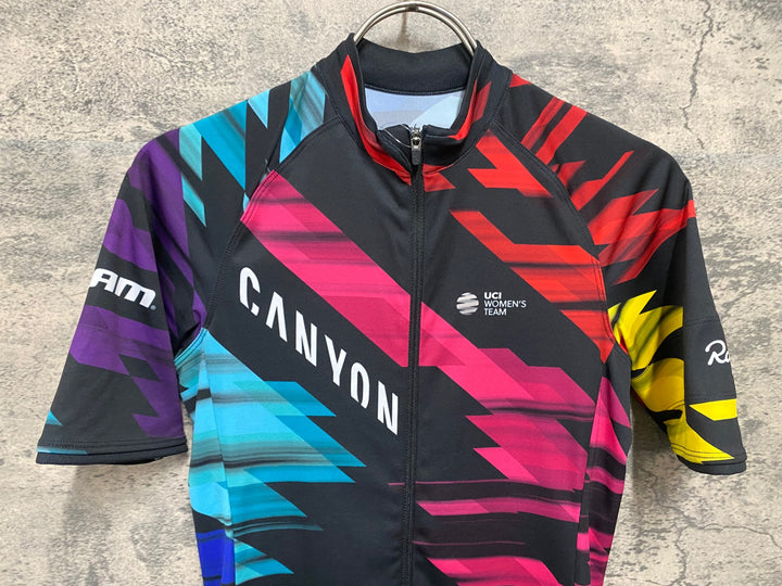 KB948 ラファ Rapha CANYON SRAM CORE JERSEY 半袖 サイクルジャージ 黒 赤 総柄 XS