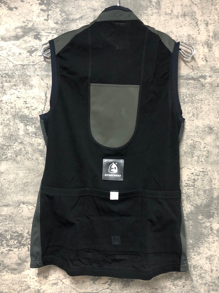 JP841 ETXEONDO ジレ サイクルベスト 黒 L WINDSTOPPER ※反射材劣化