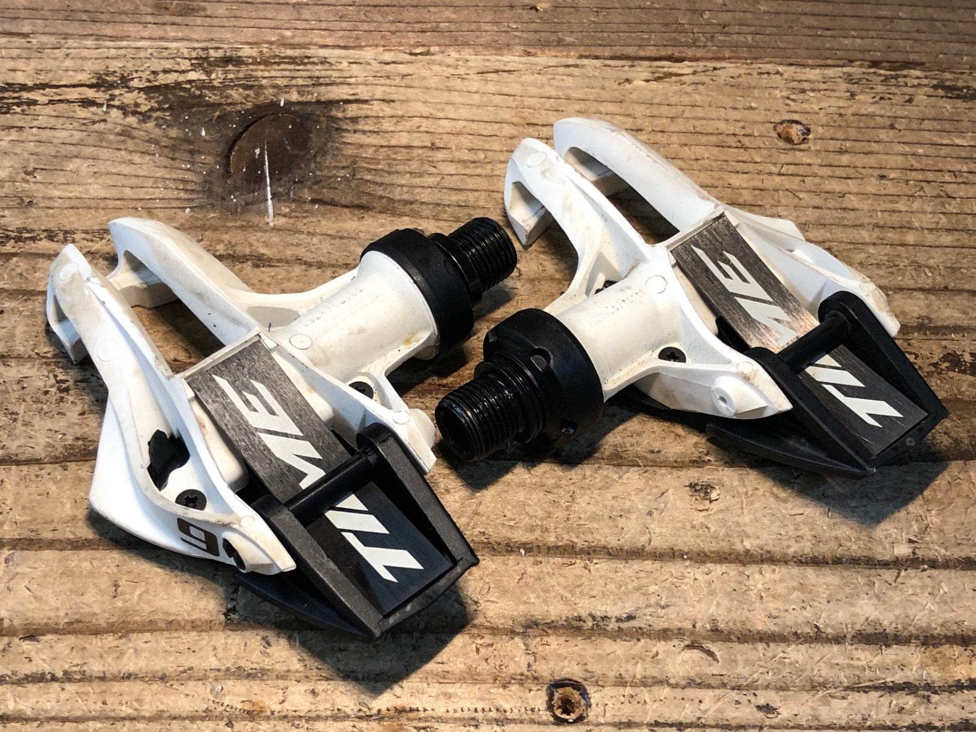 JK954 タイム TIME エクスプレッソ Xpresso6 ビンディングペダル 白