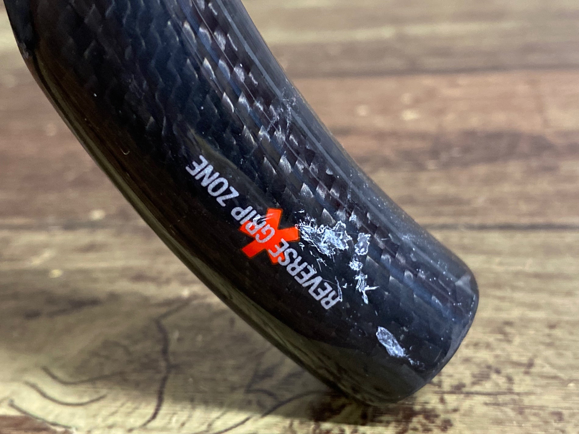 JQ542 チネリ cinelli neo morphe カーボンドロップハンドル Φ31.8