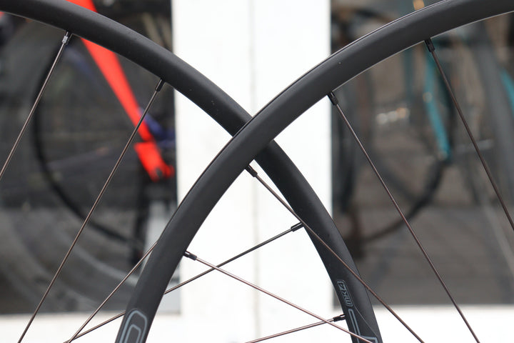 【Cannondaleバイクのカスタムにおススメ！】 スタンス フォルモサ STANS CREST / FORMOSA 手組 シマノ 11S/12S アルミ チューブレスレディ aiオフセット 【横浜店】