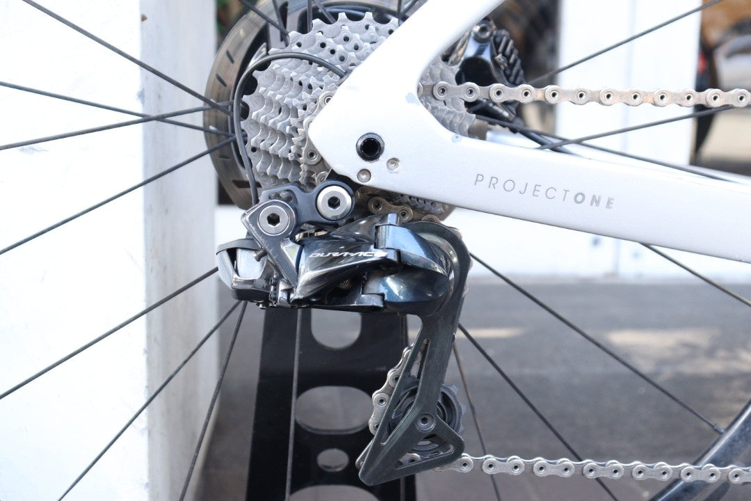トレック TREK マドン MADONE SLR P1 R9170系デュラエース 11S Di2 カーボン ロードバイク AEOLUS XXX 4 【横浜店】