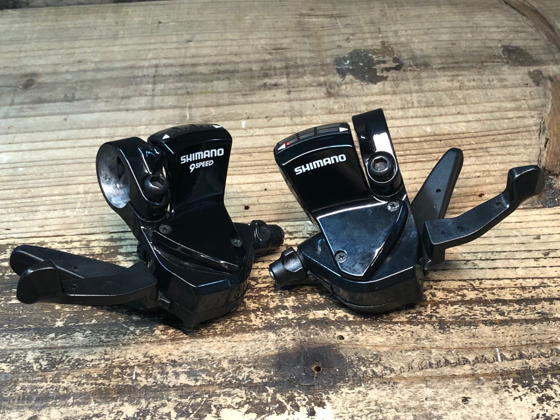 JG656 シマノ SHIMANO SL-R440/441 シフトレバー 3x9s Φ22.2 – BICI