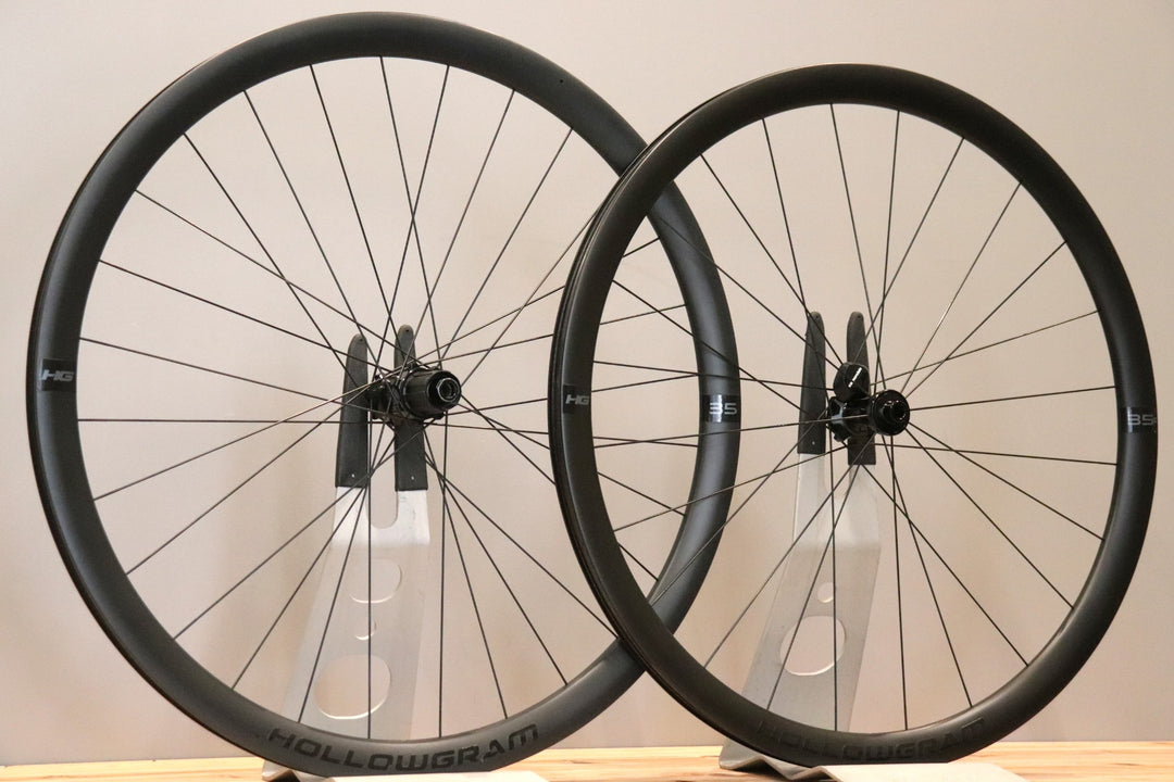 キャノンデール CANNONDALE ホログラム HOLLOWGRAM HG35 DISC カーボン チューブレスレディ ホイールセット シマノ11S/12S 【仙台店】