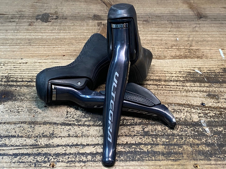 JO697 シマノ SHIMANO アルテグラ ULTEGRA ST-R8070 STIレバー セット 2x11s 油圧 Di2 ※動作確認済