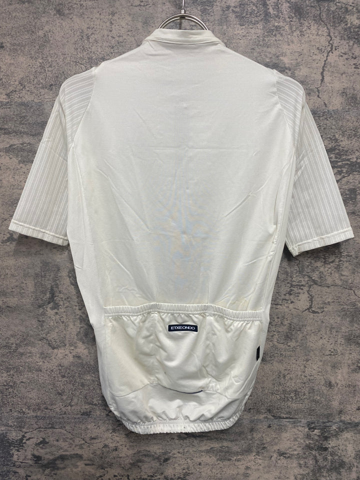 JP843 ETXEONDO 半袖 サイクルジャージ 白 M