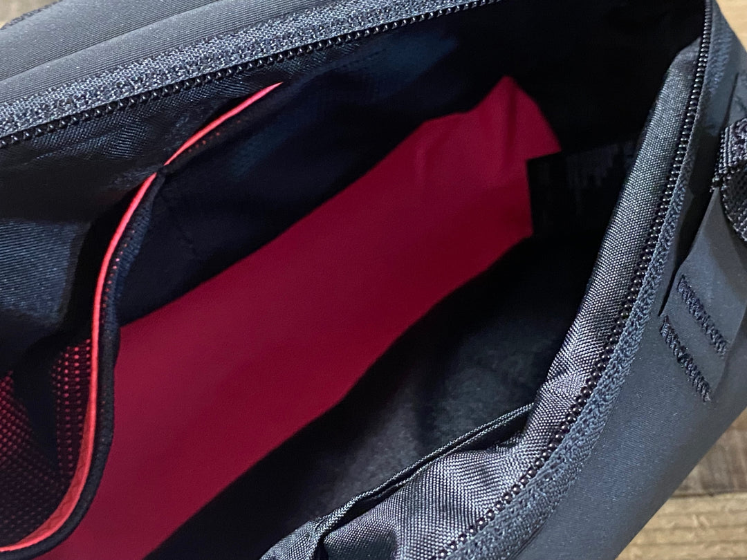 JT890 ラファ Rapha BAR BAG ハンドルバーバッグ 黒