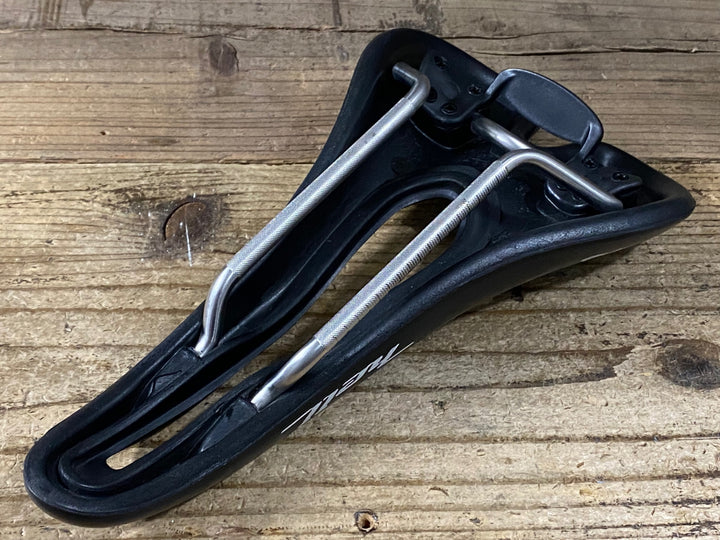 KE491 SELLE SMP ヘル HELL サドル aisi 304 tubeレール 黒