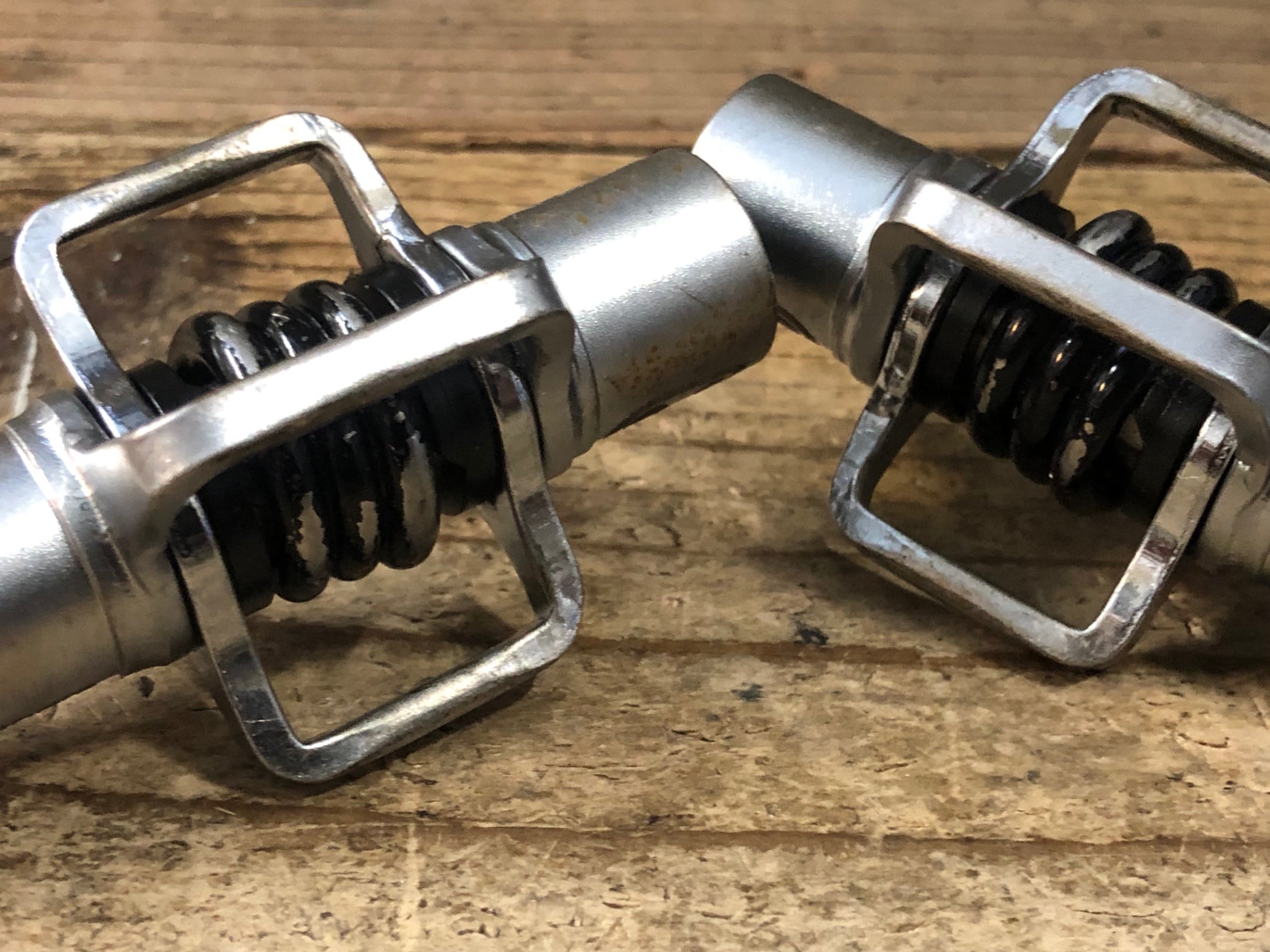 JS044 クランクブラザーズ Crankbrothers エッグビーター EGG BEATER