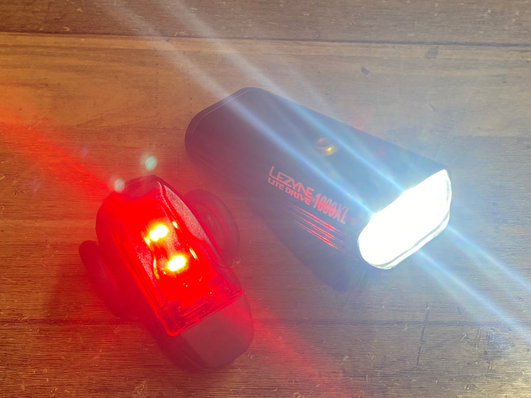 JN811 レザイン LEZYNE LITE DRIVE 1000XL/KTVリアライト 前後ライトセット 点灯確認済み