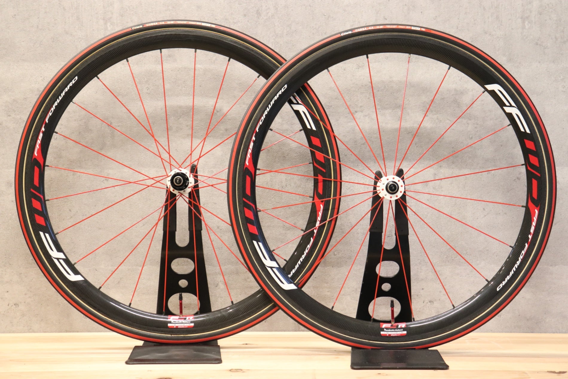 日本限定カラー!】 ファストフォワード FFWD F4R JAPAN Limited