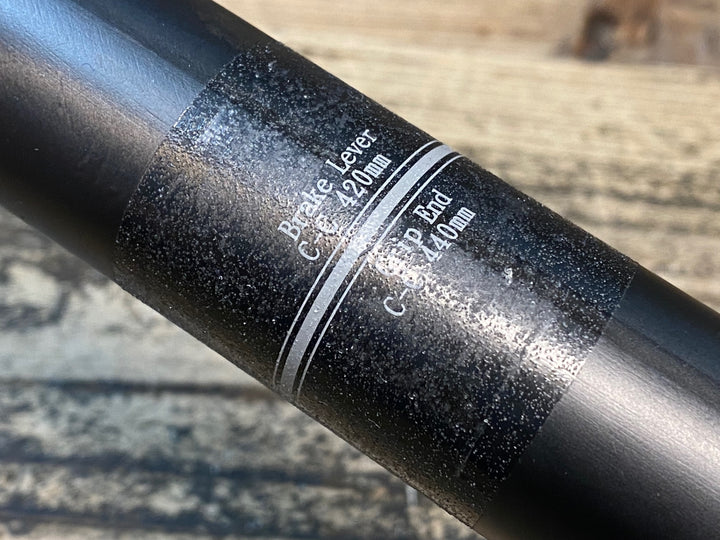 JG111 ワンバイエス One By ESU J-Carbon GRAND MONROE SL カーボン ドロップハンドル ブラケットC-C420mm Φ31.8
