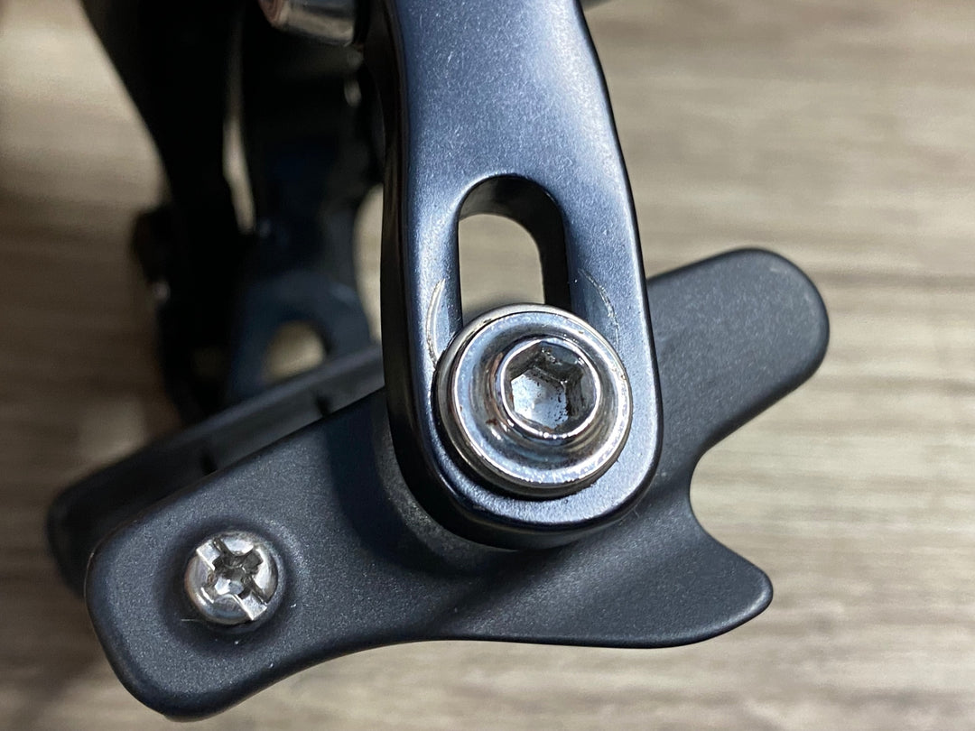 KQ616 シマノ SHIMANO 105 BR-5700 キャリパーブレーキ 前後セット