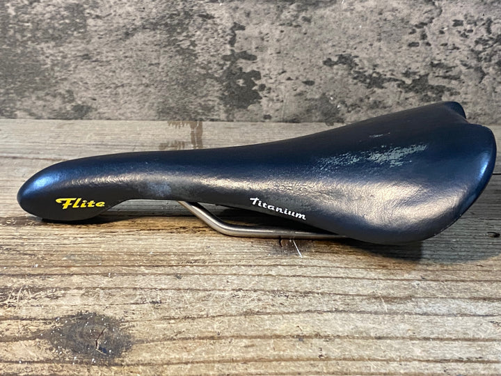 KA325 セライタリア selle italia Flite TITANIUM サドル チタンレール