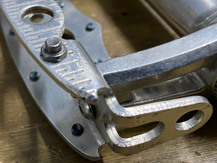 JO835 シムワークス SIMWORKS Taco Pedal フラットペダル シルバー サイドプレート付属