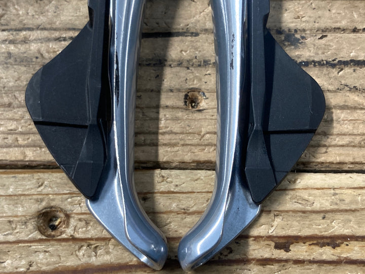 KI485 シマノ SHIMANO 105 ST-R7000 STIレバー 2x11S シルバー