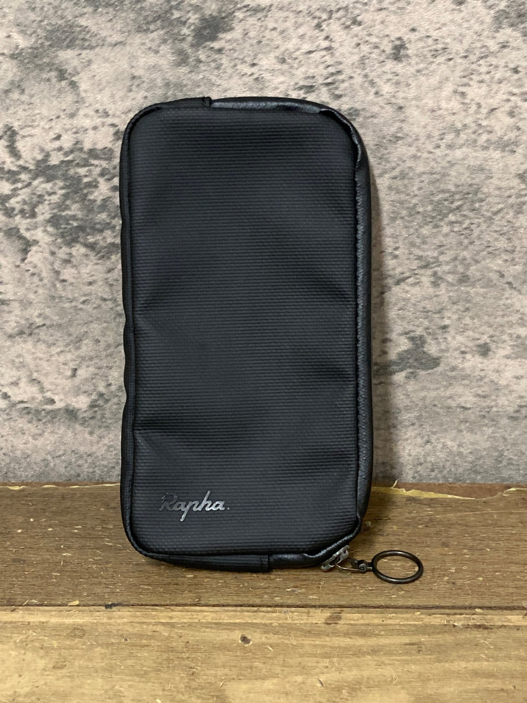 JV085 ラファ Rapha RAINPROOF ESSENTIAL CASE LARGE ポーチ 黒