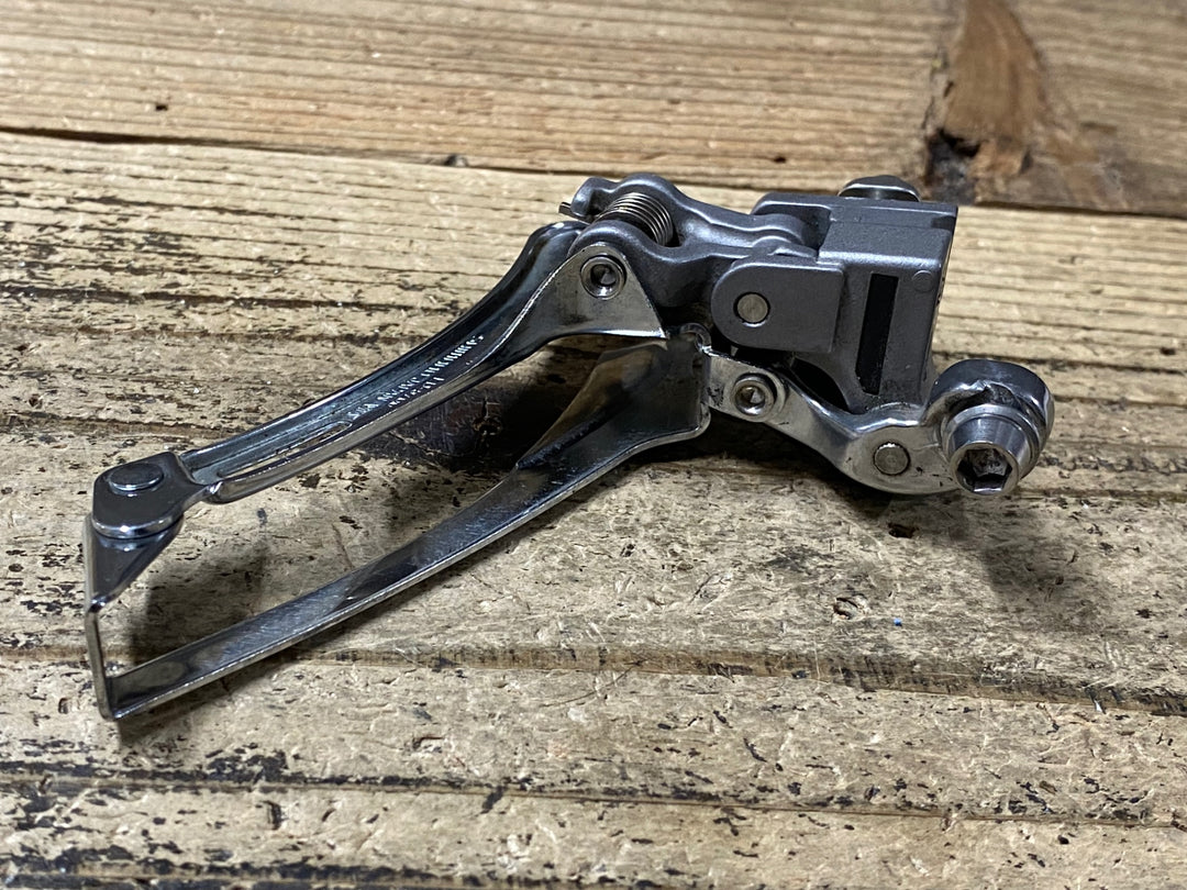 KB452 シマノ SHIMANO 105 FD-5700 フロントディレイラー 直付