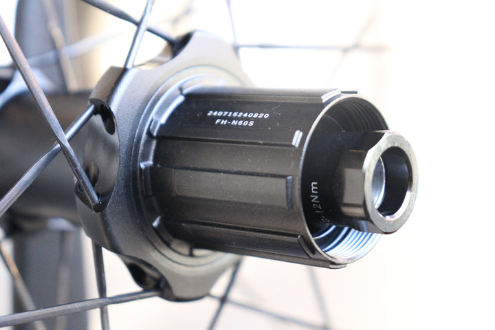 エンヴィ ENVE SES2.3 NEW STRAIGHT SPOKE カーボン チューブレスレディ ホイールセット シマノ11/12S 21C 【横浜店】