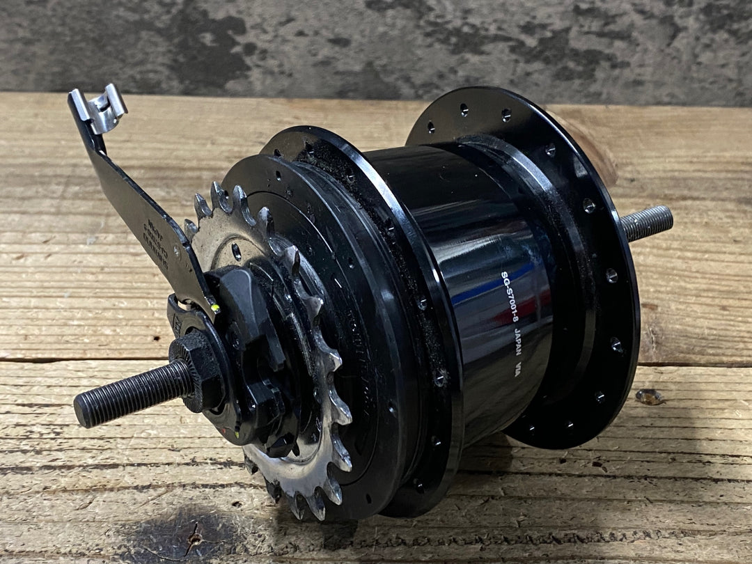 KM101 シマノ SHIMANO ALFINE SG-S7001-8 リアハブ 内装八段