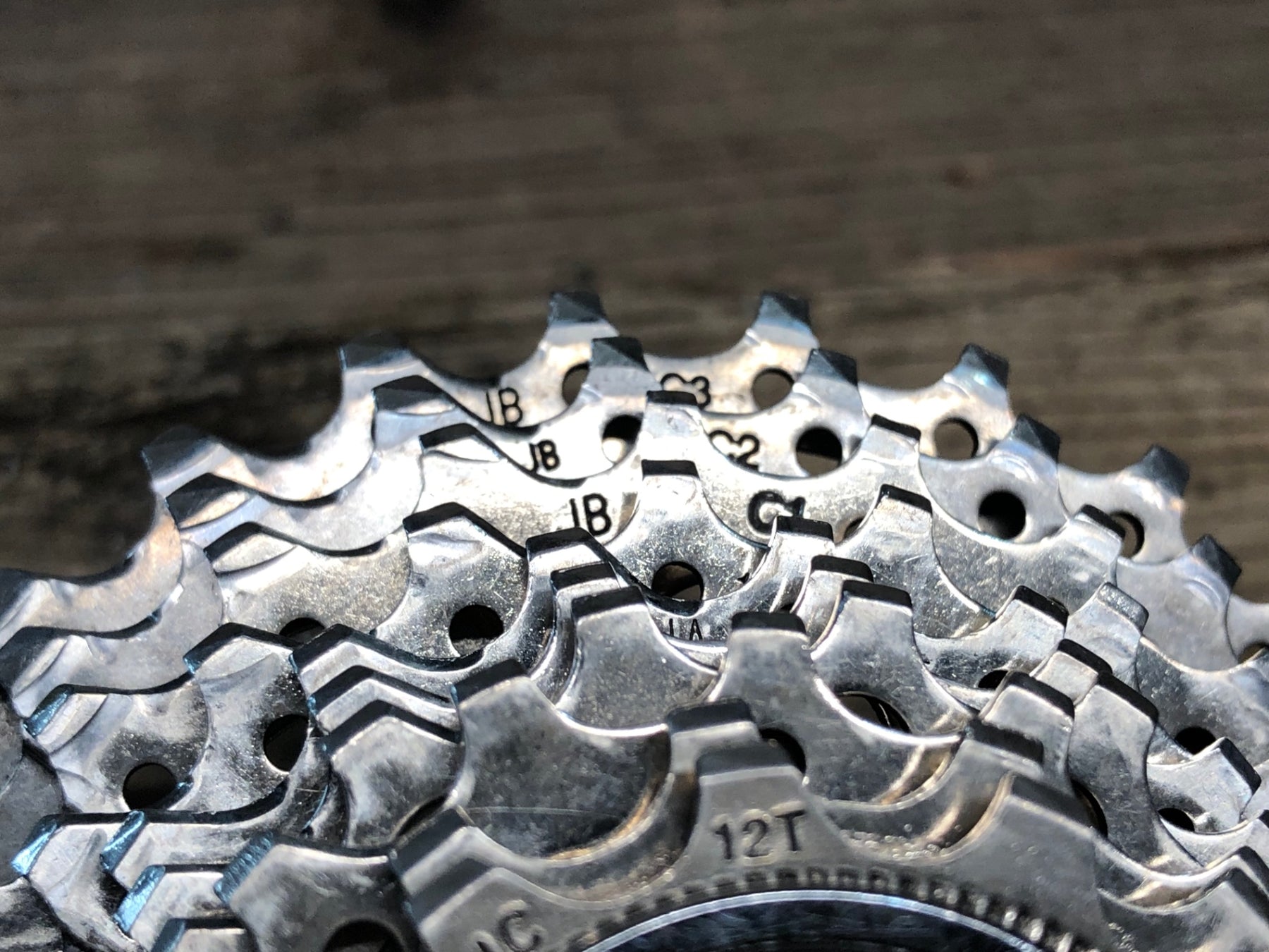 IJ592 シマノ SHIMANO 105 CS-5700 スプロケット 10S 12-25T – BICI