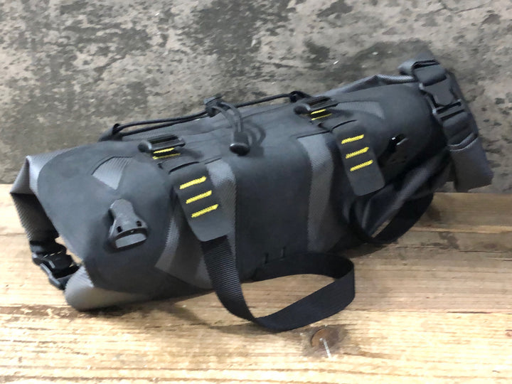 KM879 アピデュラ APIDURA EXPEDITION HANDLEBARBAG ハンドルバーバッグ