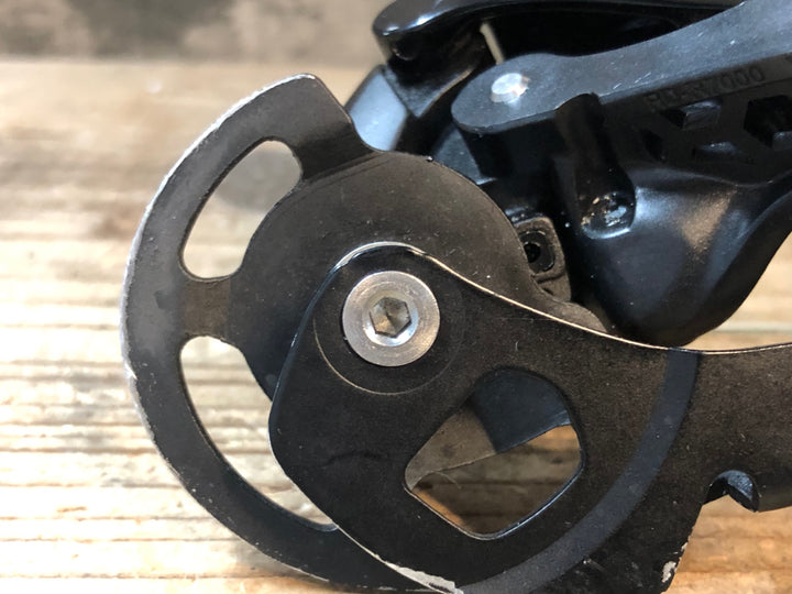 JM069 シマノ SHIMANO 105 RD-R7000 リアディレイラー 11S SS プーリー欠品