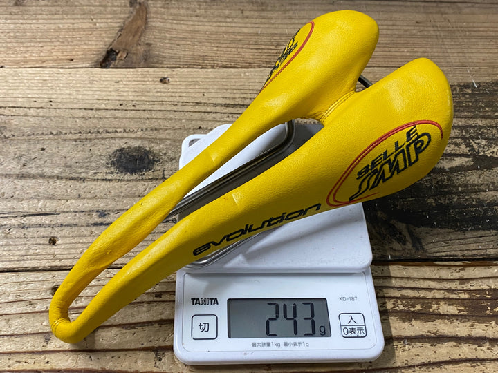 KN608 SELLE SMP evolution サドル 黄 inox tubeレール