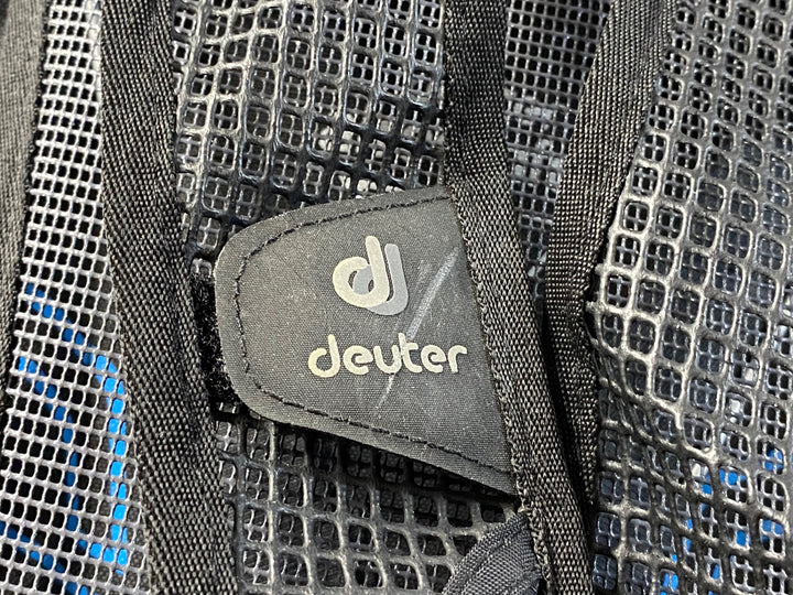 KL391 ドイター deuter race exp air リュックサック バックパック 黒