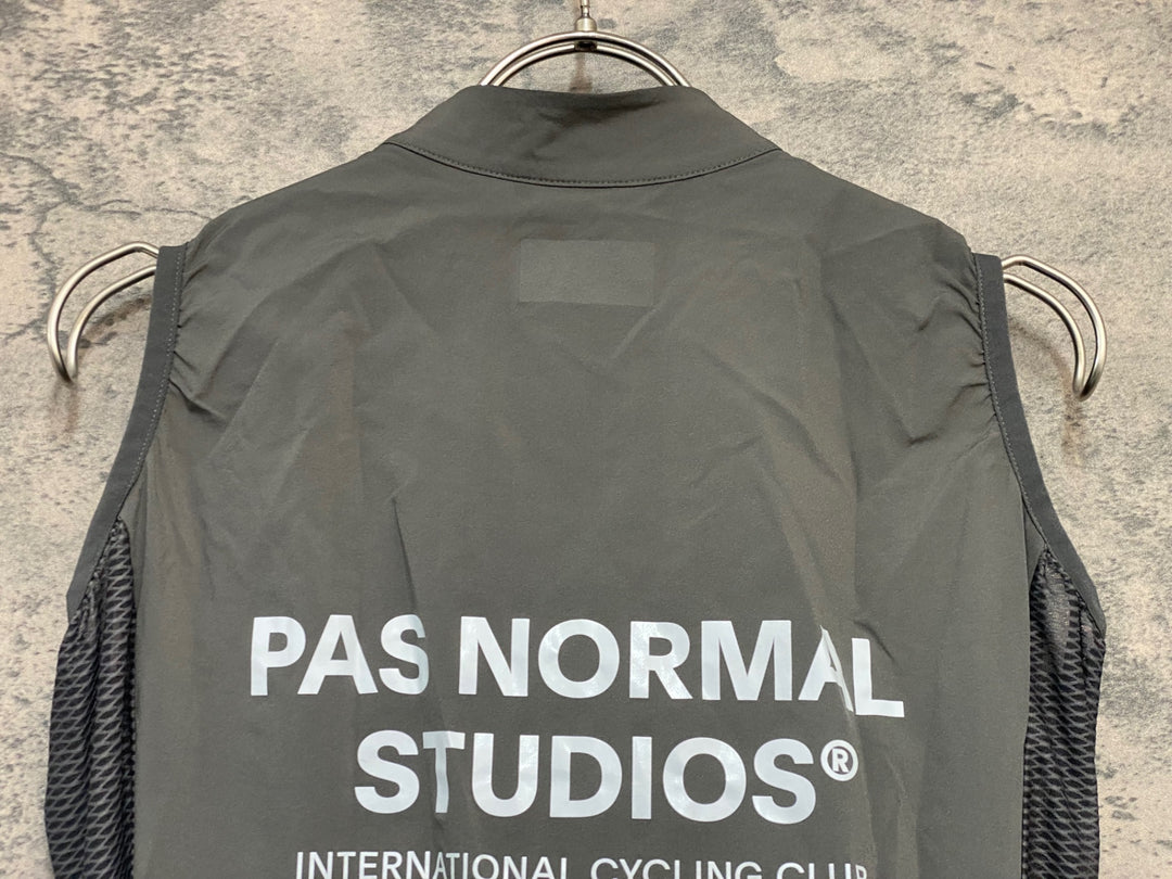 JY507 パスノーマルスタジオ PAS NORMAL STUDIOS Mechanism Stow Away Gilet ジレ サイクルベスト グレー S