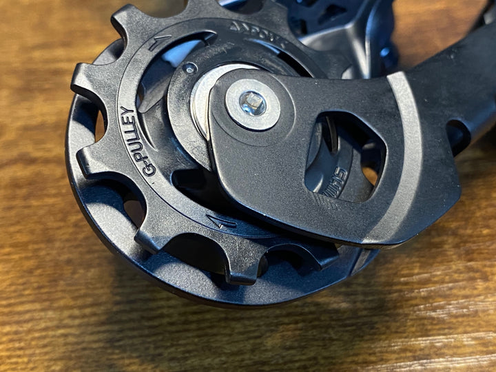 KQ787 未使用箱入り シマノ SHIMANO アルテグラ ULTEGRA RD-R8000 SS リアディレイラー 11S