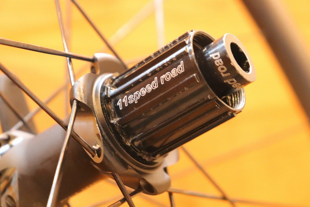 DT SWISS PRC 1400 SPLINE DB 35 カーボン チューブレスレディ ホイールセット シマノ12/11S ワイドリム 18C 【芦屋店】