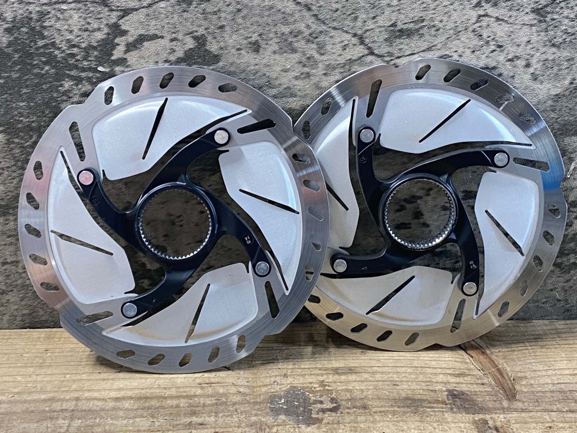 JZ911 シマノ SHIMANO アルテグラ ULTEGRA SM-RT800 Φ160 2枚セット