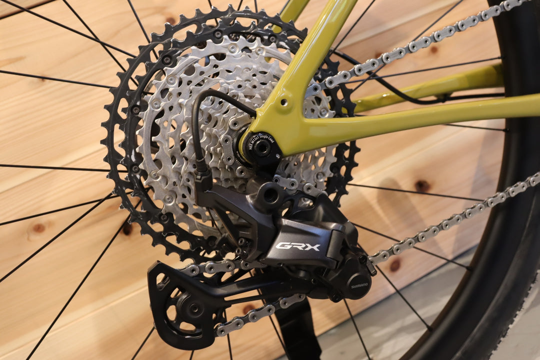 キャノンデール CANNONDALE トップストーン TOPSTONE CARBON 4 2024モデル MDサイズ シマノ GRX 1×12S カーボン グラベル ロードバイク Fサス装着 認定中古車 【千葉店】