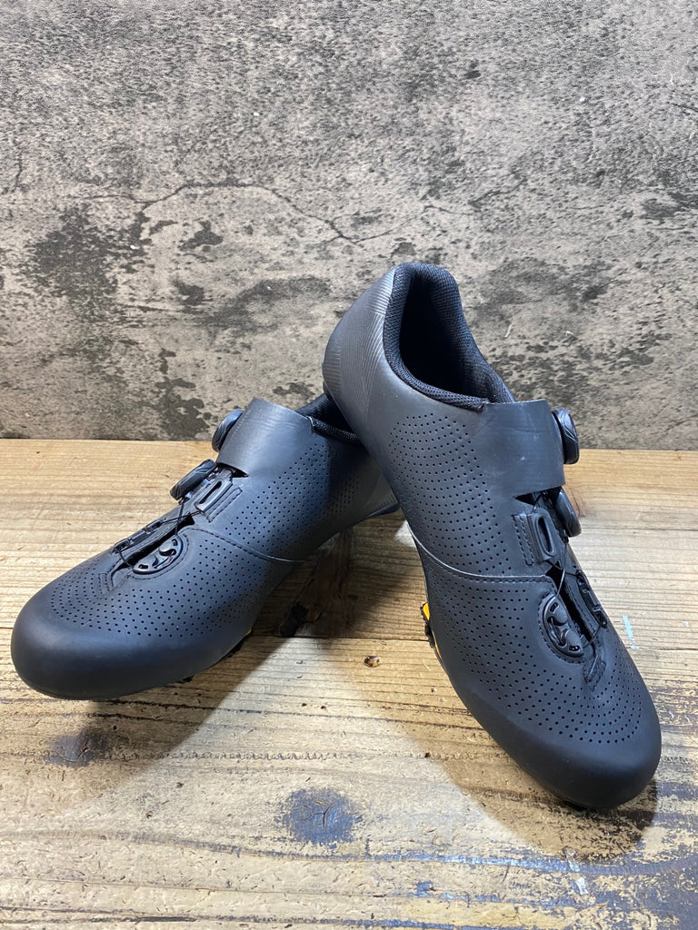 KJ903 シマノ SHIMANO RC7 SHRC701M L01 S ビンディングシューズ 3穴