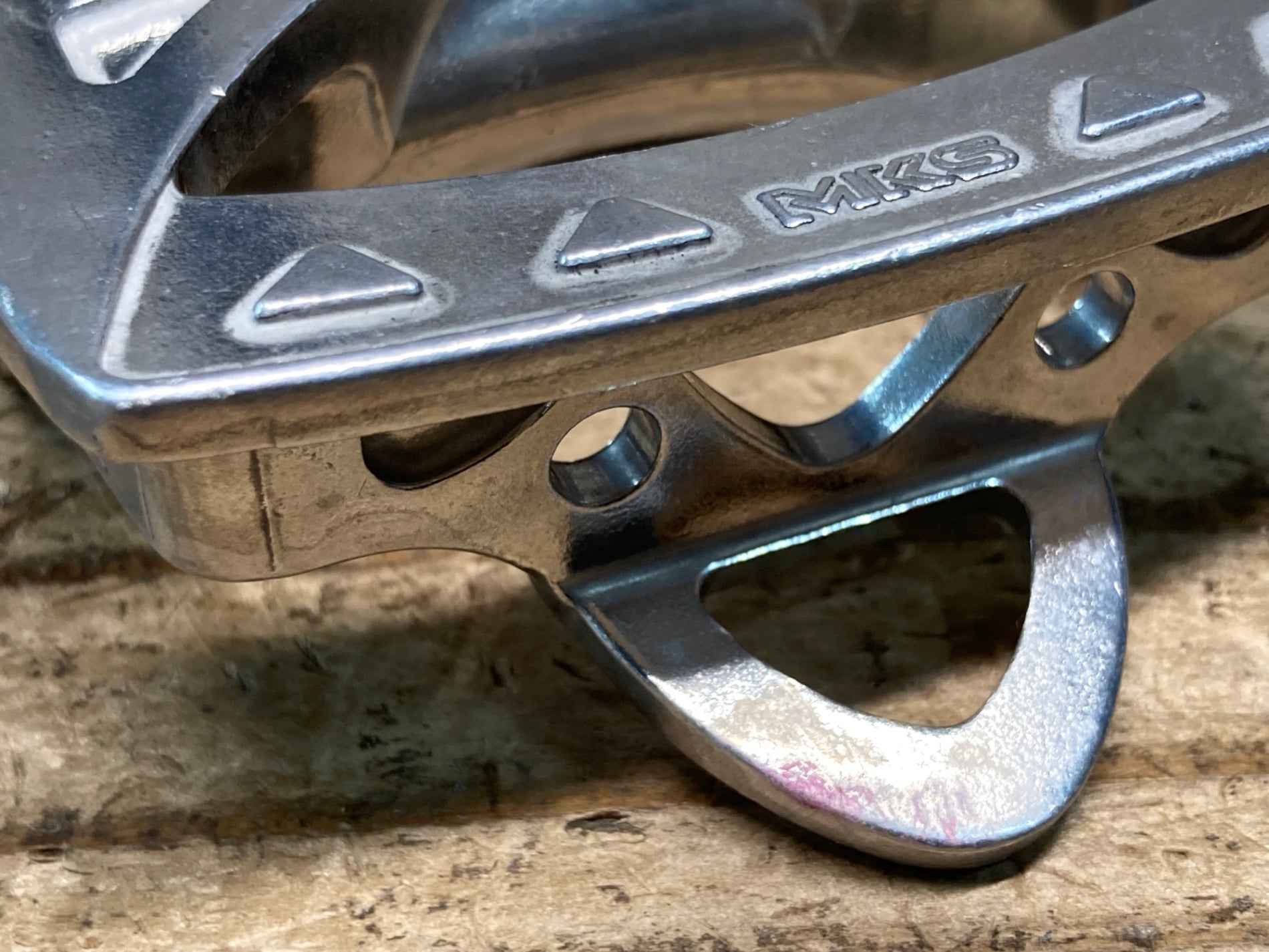 JP189 三ヶ島 MKS GR-10 ペダル トゥークリップ – BICI AMORE ONLINE STORE
