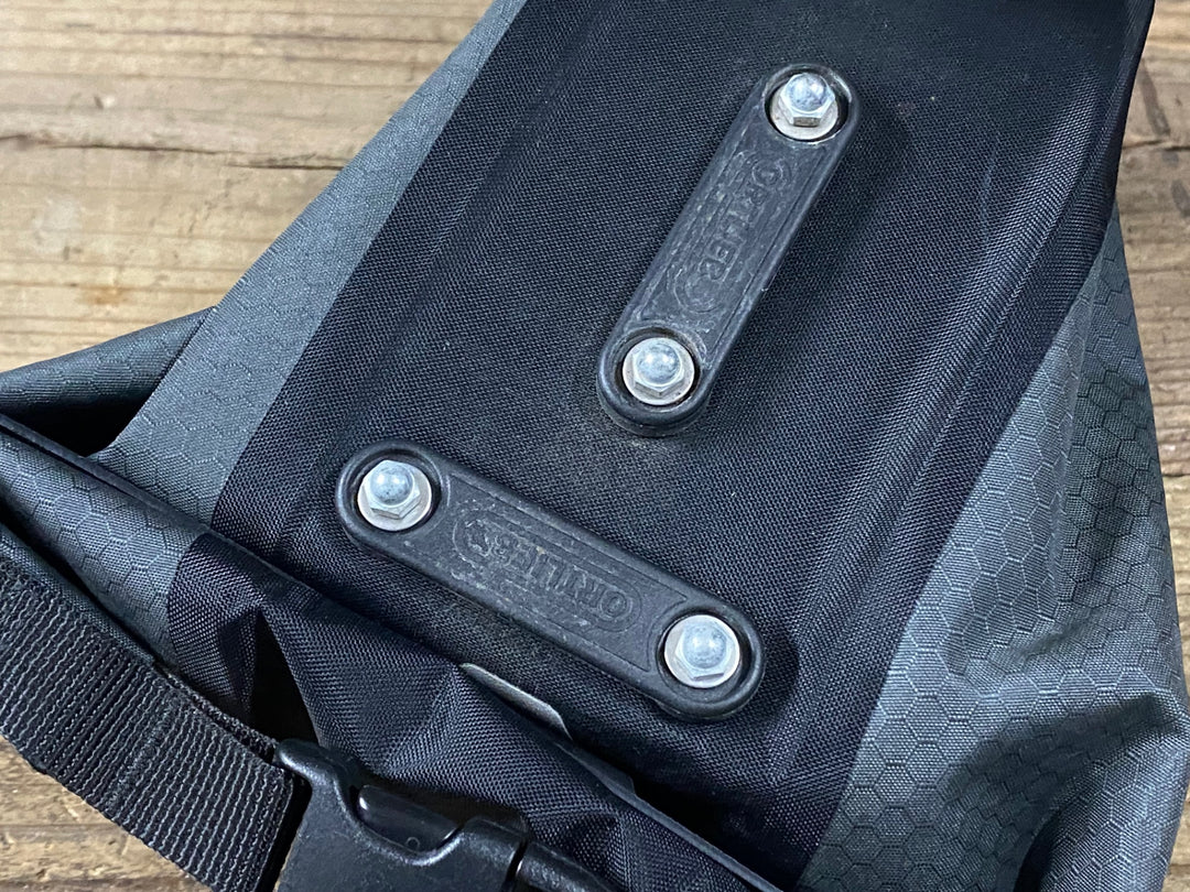 KG980 オルトリーブ ORTLIEB サドルバッグ WATERPROOF ※錆あり・マウンティングセット欠品