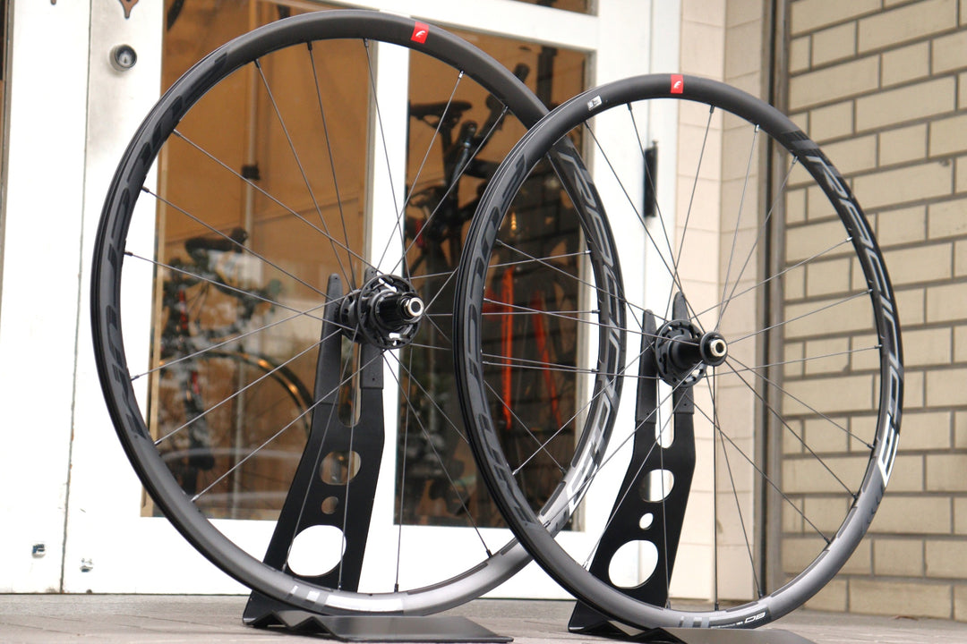 フルクラム FULCRUM レーシング RACING 3 DB アルミ チューブレス ホイールセット シマノ11S/12S 19C 【横浜店】
